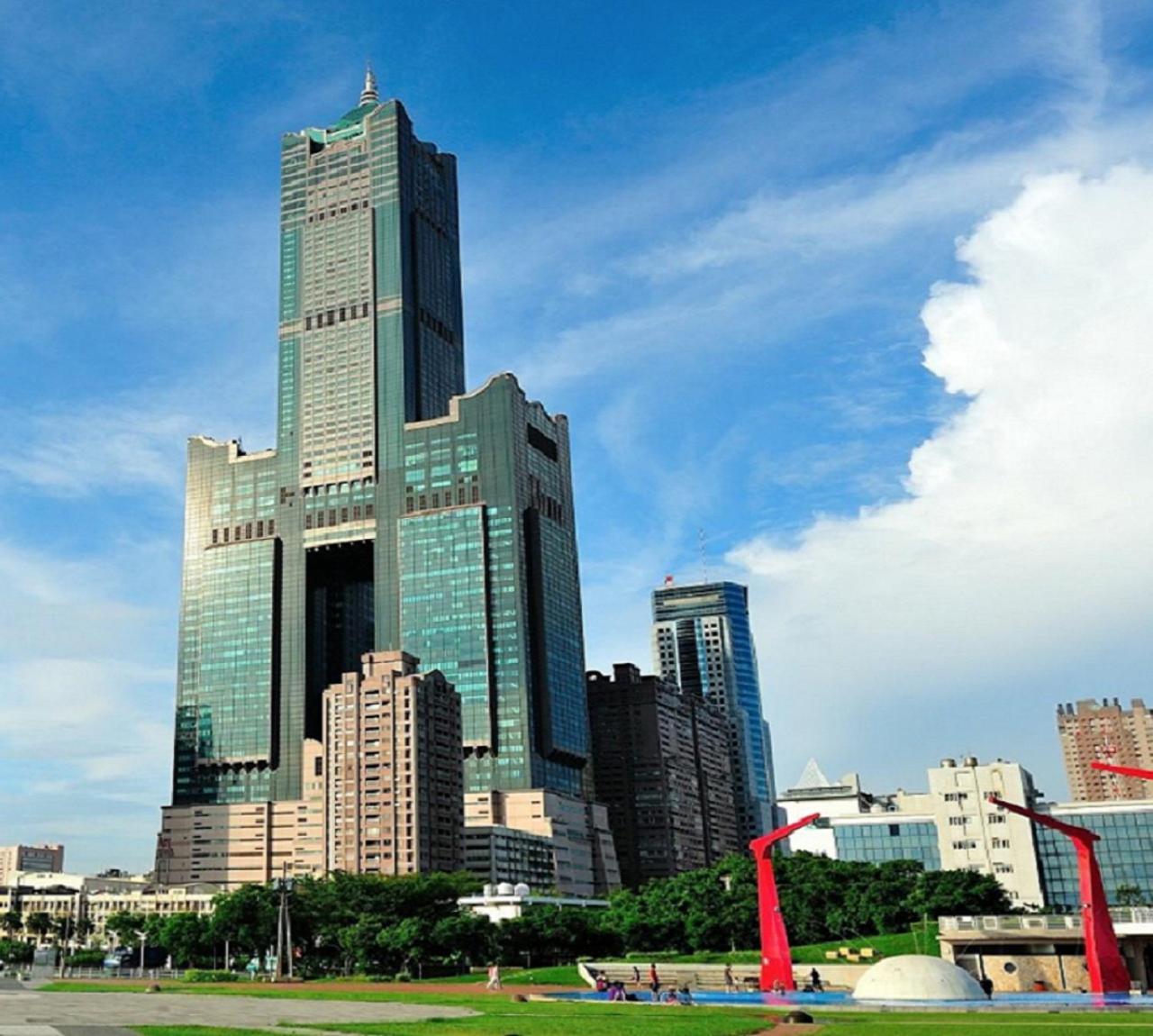 โรงแรม 85 อีเกิ้ล เกาสง ภายนอก รูปภาพ